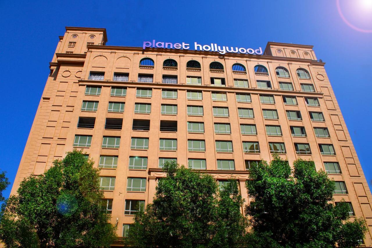 Planet Hollywood Thane Hotel Exterior photo